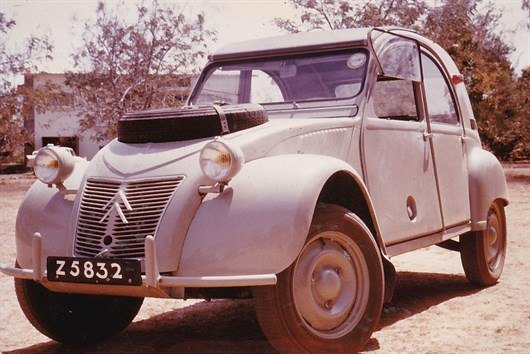 1965 Citroen 2CV Sahara Period Photo (1)