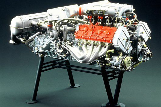 Ferrari F40 Engine 1