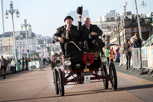 1901 Teledo Steam Carriage Driven By James Gregory