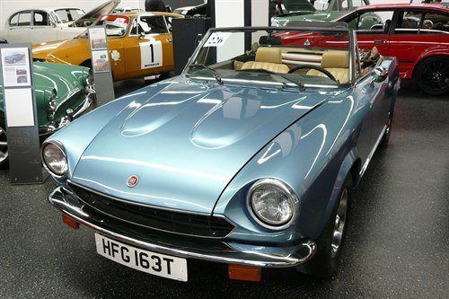 FIAT 124 Spider Historics