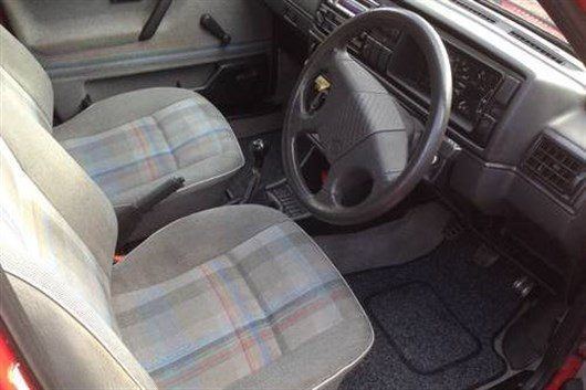 Volkswagen Golf Driver (3)