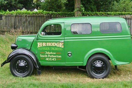 Ford Thames E83W Van 1955 Historic