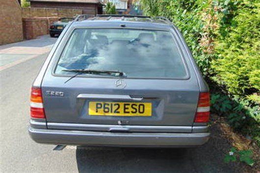 Mercedes Benz E220 W124 (5)