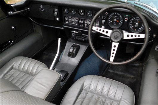 1971 Jaguar E-Type Series III V12 Roadster (2)