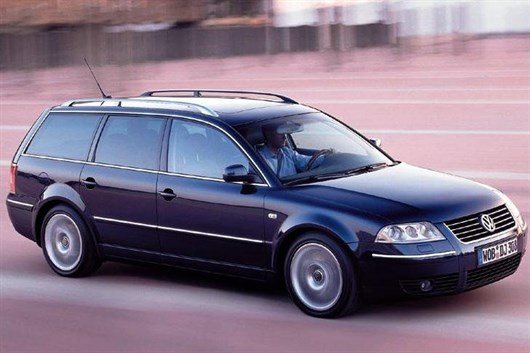 Volkswagen Passat W8 (3)