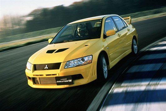 Mitsubishi Evo VII (2) (1)