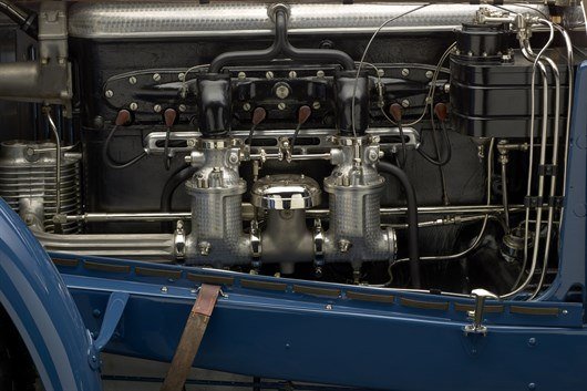 1928 Mercedes -Benz S Engine Intake Side Cropped