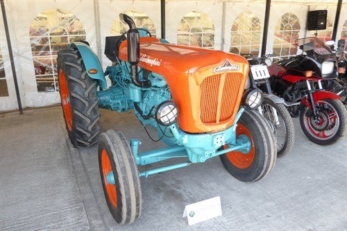 Lamborghini 2R Tractor 1962 Historics