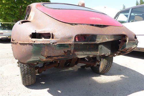 Jaguar E-Type Coupe 1962 R34 Rust Historics