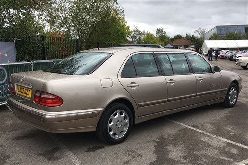 MB Binz W211 E280 6-door 2002 R34 2 Historics