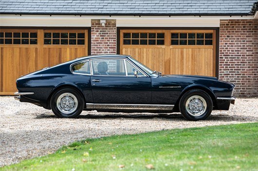 1970 Aston Martin DBS V8 (1)