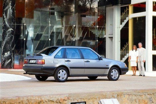 Volvo 440 Turbo (2)