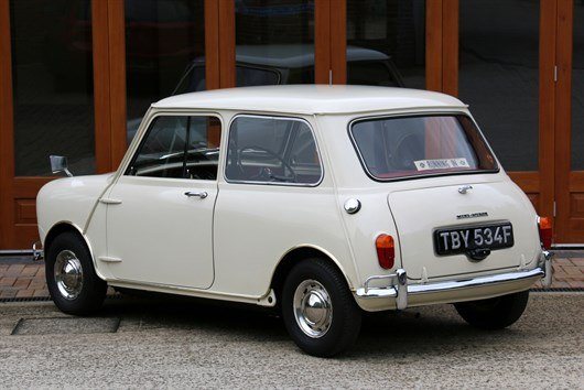 1968 Mk 1 Morris Minor -Mini Super De Luxe (3)