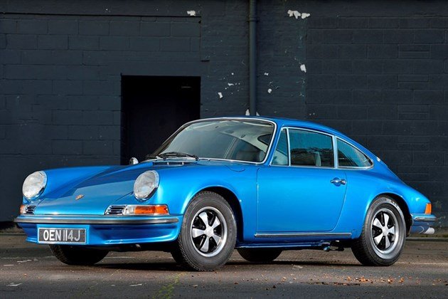Porsche 911T 2.2 1971 Blue Historics
