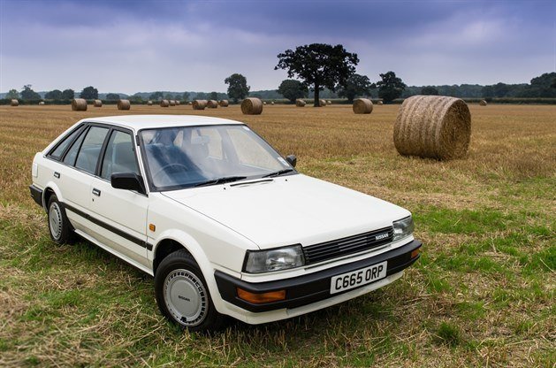 Nissan Bluebird T12 (16)