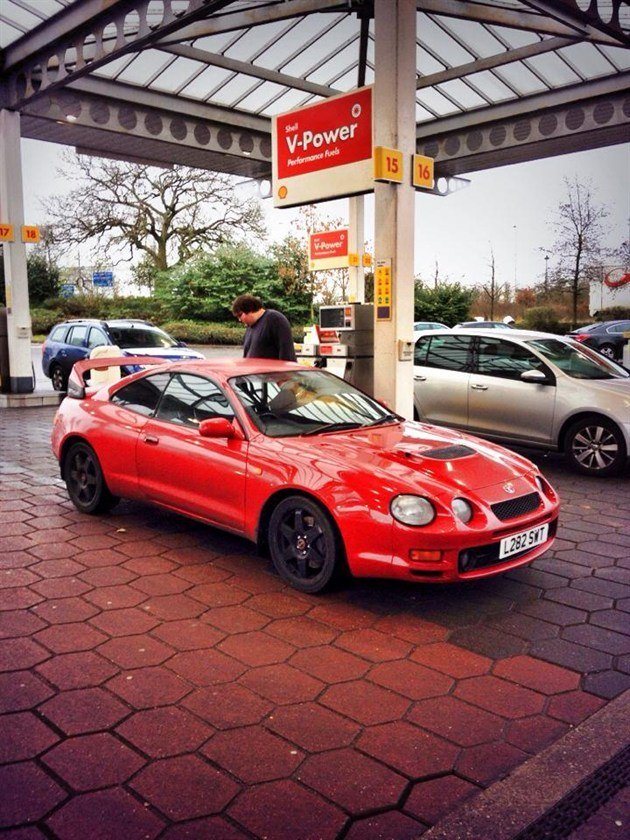 Toyota Celica GT-Four (1)