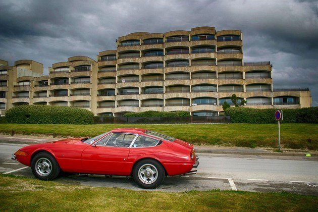 Ferrari Daytona (7)