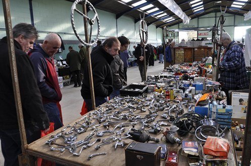 Spares And Collectables In The Massive One Million -part Autojumble