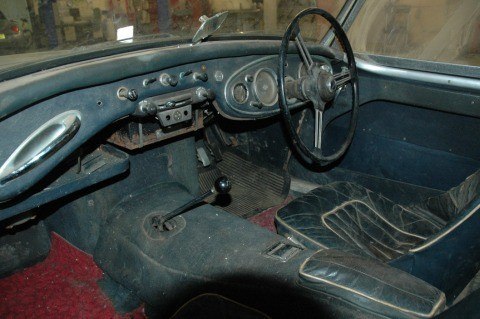 Ausitn Healey Project Interior (1)