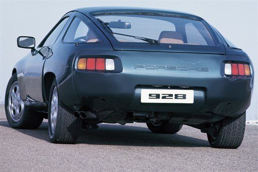 Porsche 928 (2)