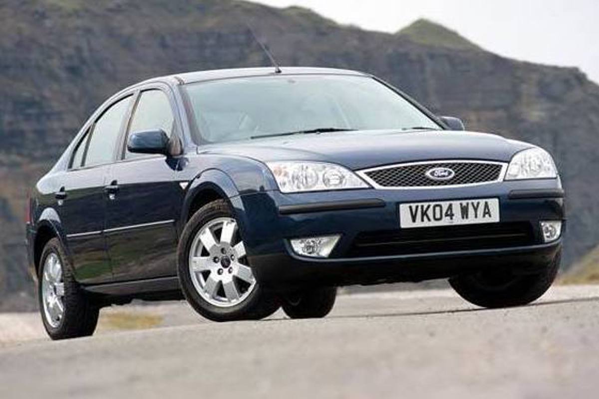 Ford Mondeo and ST220 (2000 – 2007) Review