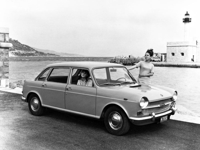 【を安く買】1960‘S　AUSTIN-1800　箱付き 自動車