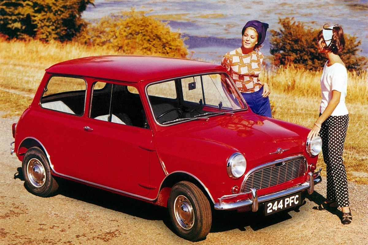 Giant Killer: 1967 Morris Mini Cooper S Review