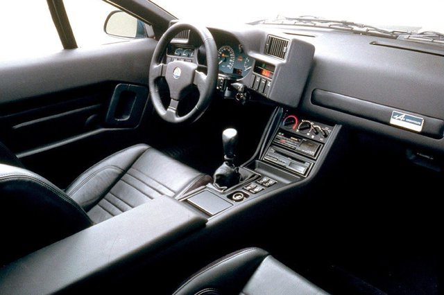 https://classics.honestjohn.co.uk/media/_v6/5562154/Alpine%20A610%20Magny%20Cours%20(4).jpg?width=640&height=426&rmode=crop