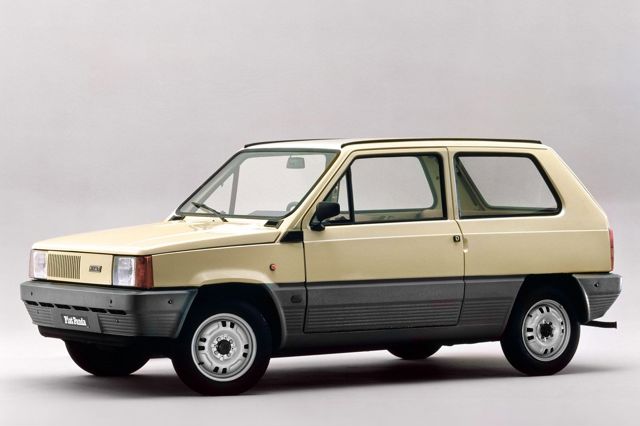 https://classics.honestjohn.co.uk/media/_v6/6116796/Fiat%20Panda%201980%20(1).jpg?width=640&height=426&rmode=crop