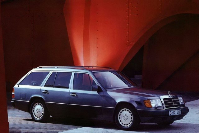 Mercedes-Benz W124 Estate (1985 – 1995) Review