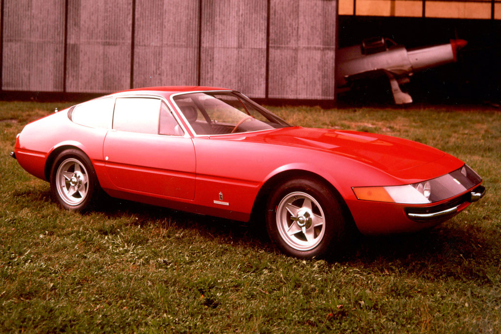 Ferrari 365GTB/4 Daytona (1968 – 1973) Review | Honest John